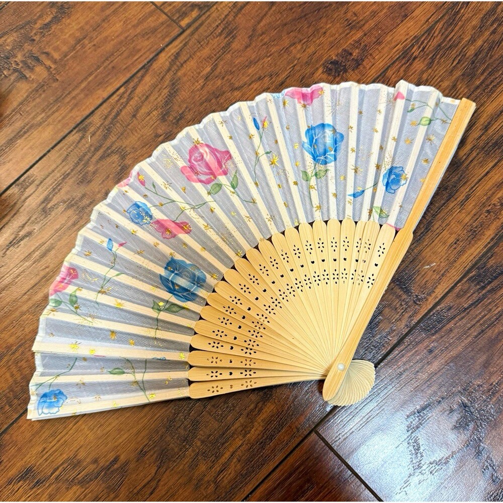 Vintage Folding Bamboo Chinese Hand Fan Flowers, 8 in fan, white roses, W3